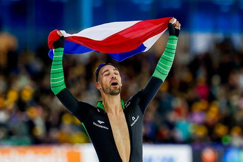 Topschaatser Kjeld Nuis laat na veelbewogen weekend net iets te veel zien in de sportschool