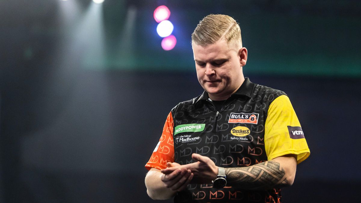 Eerste sensatie op WK darts een feit: majorwinnaar én outsider voor de titel al naar huis