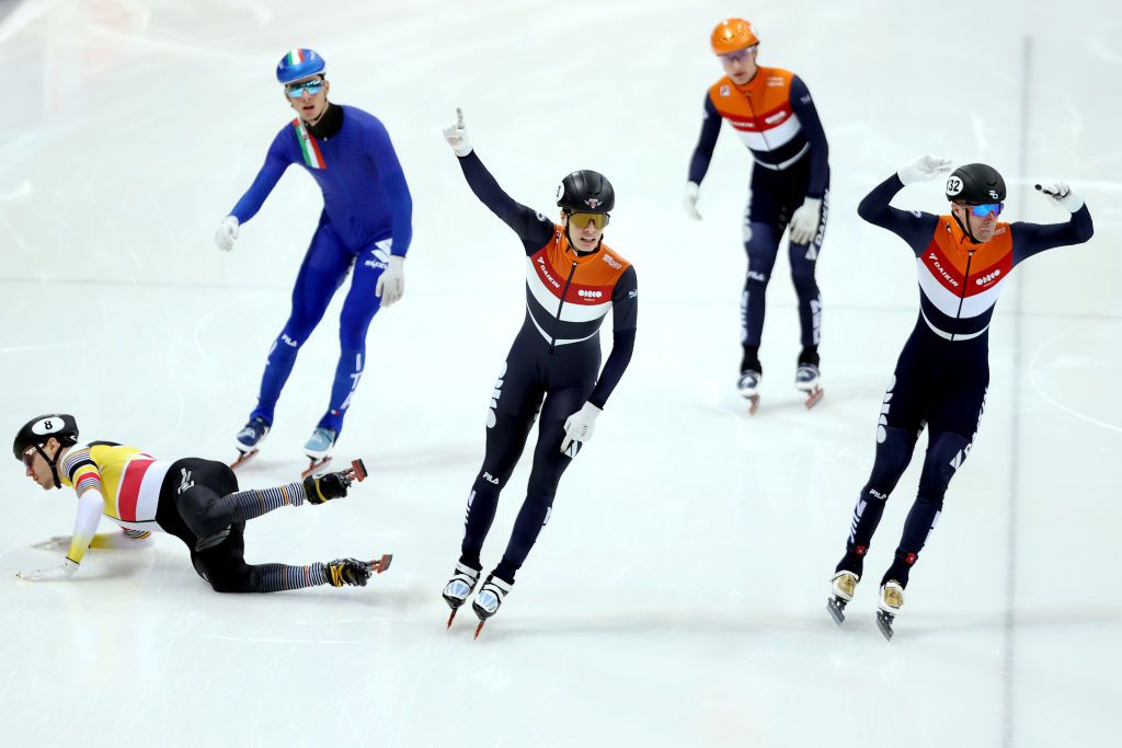 'Unieke' Nederlandse medaille zorgt voor twijfel op EK shorttrack: 'Wat staat er op de achterkant?'