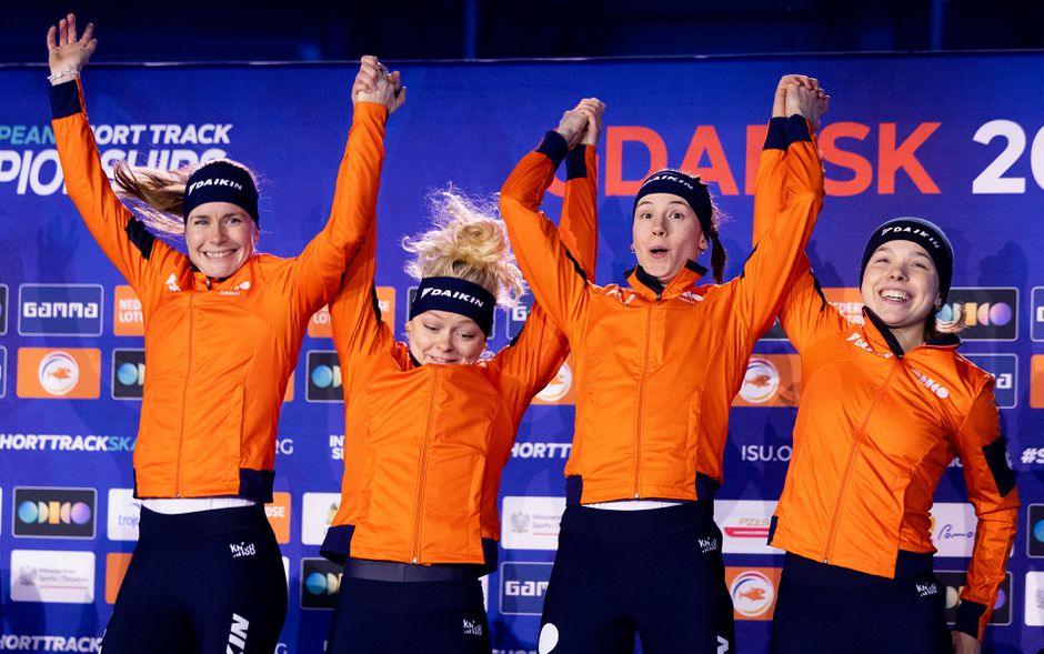 Nederlands shorttrackfeestje met gouden Velzeboer en zilveren Poutsma bij wereldbeker 500 meter