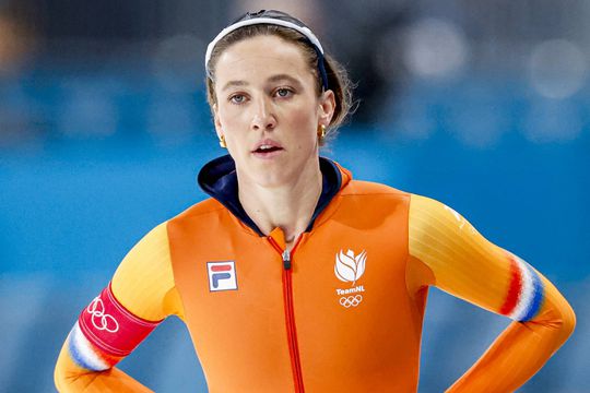 Schaatsicoon Marianne Timmer leeft mee met emotionele Suzanne Schulting: ‘Pijnlijk om te ervaren’