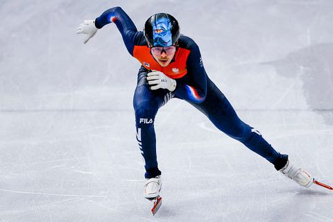 'Broer van' Melle van 't Wout op verjaardag in actie op 500 meter: speciaal cadeau van schaatsende vriendin