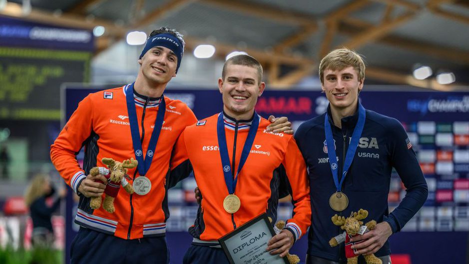 Noorse topschaatsster waarschuwt 'opgeblazen' Jordan Stolz en prijst 'ongelooflijke' Jenning de Boo