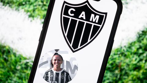 Shockerend en emotioneel verhaal van voetbalster: 'Als kind begrijp je zoiets niet'