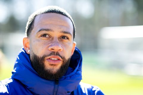 Teruggekeerde Memphis Depay blaakt van zelfvertrouwen bij Oranje: 'Ik doe niet onder voor de rest'