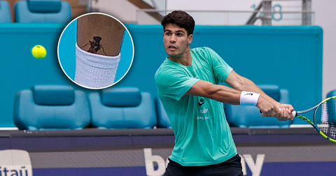 Tennisicoon Carlos Alcaraz laat historisch moment vereeuwigen met opvallende tattoo