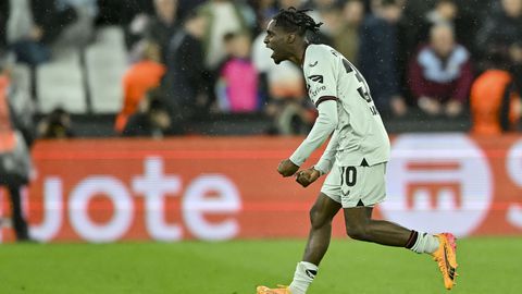 Europa League | Jeremie Frimpong redt status Bayer Leverkusen, Roma schakelt Milan uit