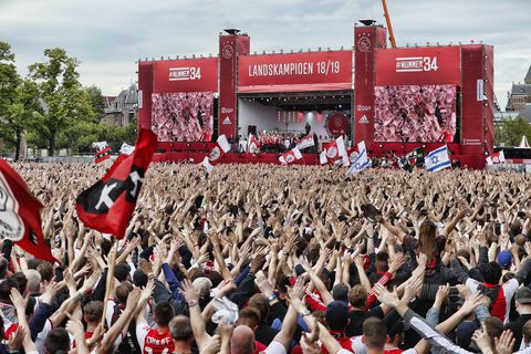 Gemeente Amsterdam hakt knoop door over Ajax-huldiging op Museumplein