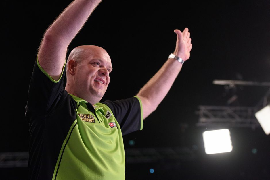 Goudeerlijke Michael van Gerwen bekent 'misdaad': 'Dat is niet helemaal zoals het hoorde'