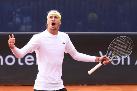 Fans vallen Duitse toptennisser aan, Tallon Griekspoor is getuige van merkwaardig incident