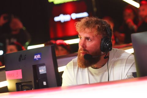 Woedende Jake Paul haalt genadeloos uit: 'Stop met zeiken, gebrek aan professionaliteit'