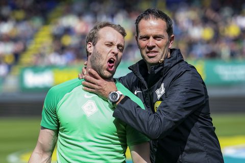 Ongeloof over aanstellen Bas Nijhuis als scheidsrechter bij AZ: 'Er staat 120 miljoen op het spel'