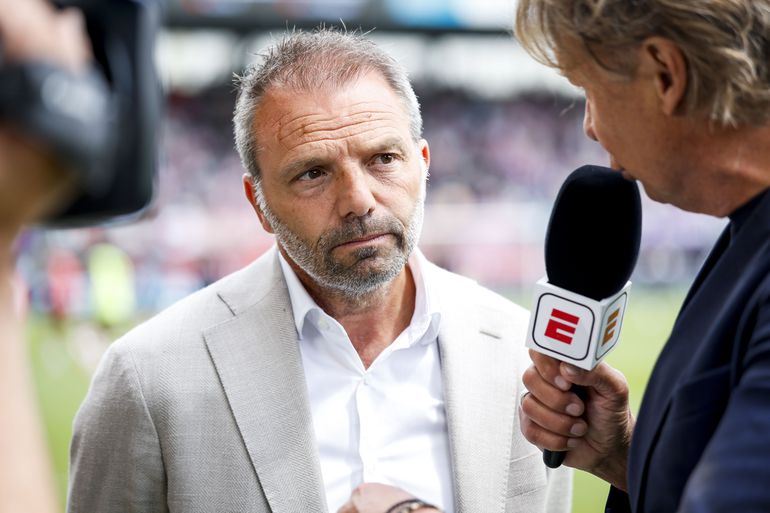 Geïrriteerde Sparta-trainer Maurice Steijn haalt flink uit in titelstrijd van PSV: 'Dat vind ik ongepast'