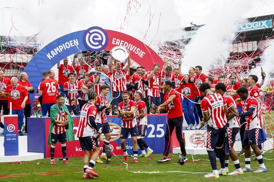 PSV heeft wonder nodig: Champions League-succes is grotere prestatie dan twee landstitels op rij