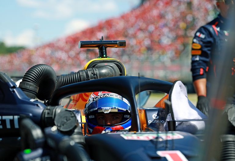 LIVE GP Imola | Max Verstappen hoopt vanaf eerste startrij P1 af te pakken van Oscar Piastri
