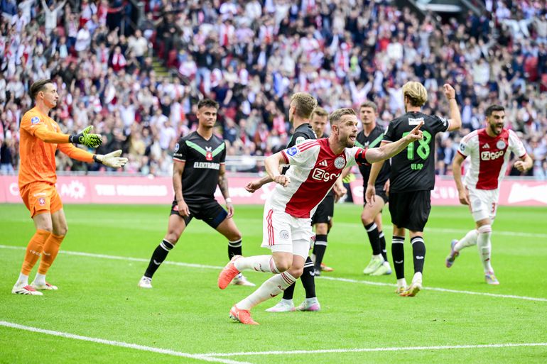 Ajax-fans op verkeerde been gezet: 'gedroomde goal' Sparta verschijnt in app