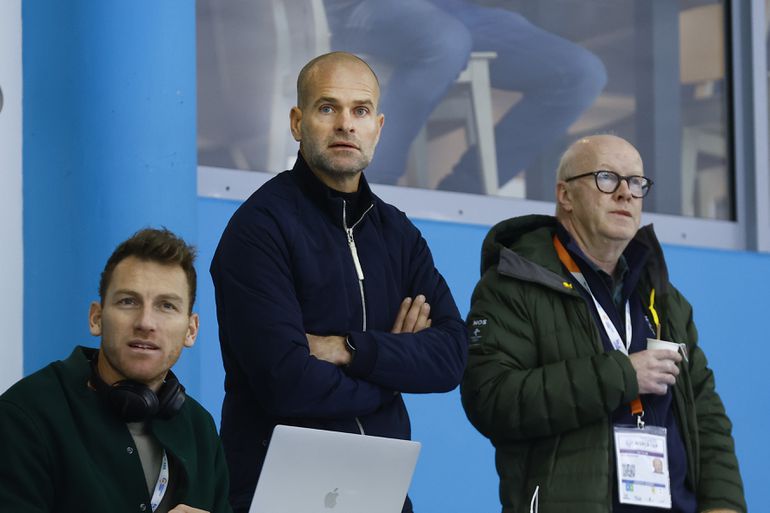 Erben Wennemars kan lach niet inhouden na emotioneel moment van Arjen Robben