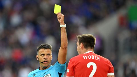 EK 2024 | Oostenrijk, opgepast: bij zoveel gele kaarten is een speler geschorst