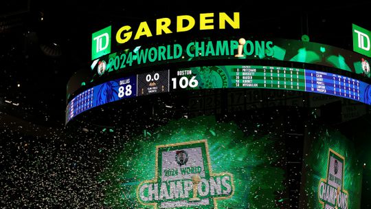 Boston Celtics wint eerste NBA Finals sinds 2008, Dallas Mavericks maakte weinig kans