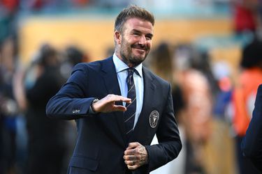 Moeder David Beckham in tranen na groot nieuws voor voetbalicoon: ‘Ze huilde nog steeds toen ik weg ging’