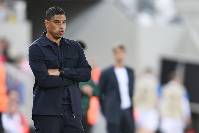 Ex-topprof ergent zich kapot aan bondscoach Michael Reiziger: 'Van Gaal gaat misschien te ver, maar je was wel scherp'