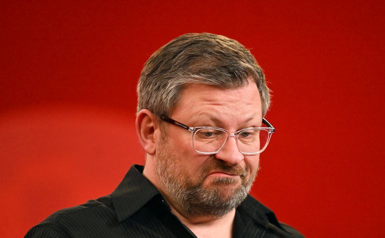 Camera's leggen weer vieze actie van topdarter James Wade vast: 'Hij glipte er uit'