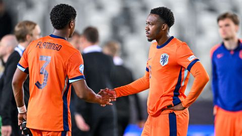 Ongeloof om 'verbazingwekkende' keuze Michael Reiziger bij Jong Oranje: 'Hoop niet dat hij gesloopt wordt'