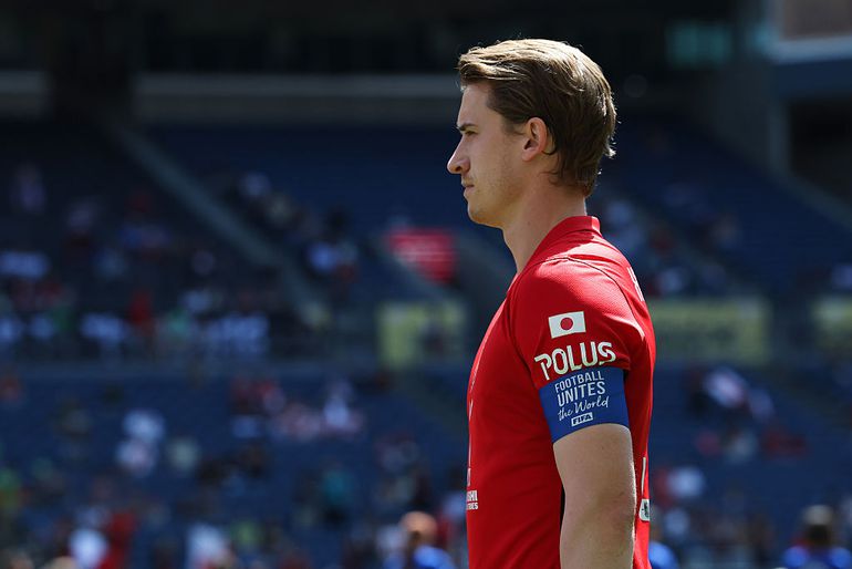 Bizar moment op het WK voor clubs: aanvoerder valt op met zeer vreemde actie