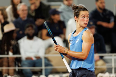 'Vreselijk ruikende' tennissensatie deelt opmerkelijk verhaal over zware blessure: 'Bestookte hem met vragen'