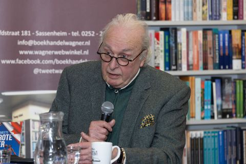 Studio Sport-icoon veegt vloer aan met oude bekende: 'Ik begin te kotsen als ik zijn naam uitspreek'