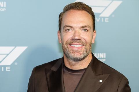Ex-topcoureur Robert Doornbos (44) plotseling aan een infuus na signaal van lichaam