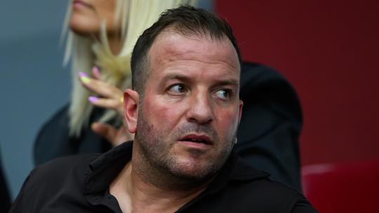 Oranje-icoon Rafael van der Vaart op de vingers getikt na ophef: 'Hij moet beseffen dat er grenzen zijn'