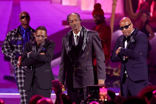 Championship-club haalt bizarre stunt uit: zesvoudig CL-winnaar en Amerikaanse rapper kopen minderheidsaandeel