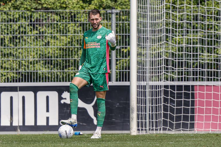 Debuut van Sparta-doelman eindigt in nachtmerrie: nieuwe aanwinst gaat hopeloos in de fout
