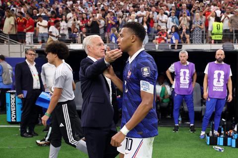 Superster Kylian Mbappé deelt emotioneel bericht voor troostfinale: 'Vandaag is jouw laatste dans'