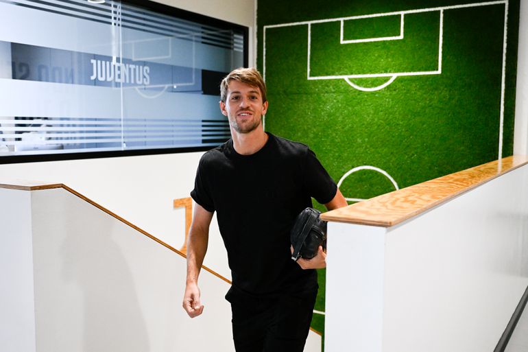 Ajax haalt Daniele Rugani binnen: waarom hij nu pas komt