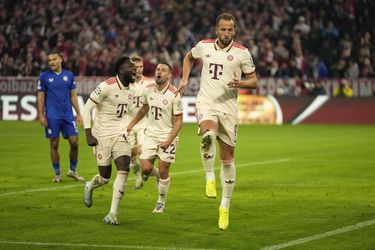 Bekijk hier de negenklapper van Bayern München in Champions League