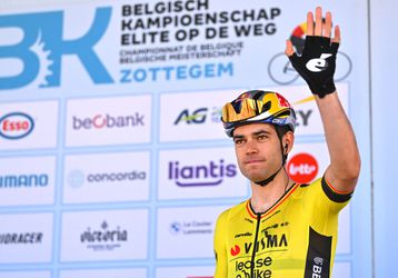 Alleskunner Wout van Aert neemt radicaal besluit over carrière: 'Dat voelt heel goed'