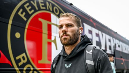 Feyenoord mist Bart Nieuwkoop tegen Bayer Leverkusen, andere verdediger wel aanwezig