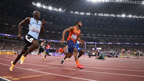 Nederlandse debutant teleurgesteld na mislopen finale op WK atletiek: 'Dat mag geen excuus zijn'