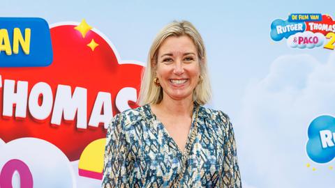 Dochter van bekende voetbalcommentator (46) openhartig over extreem pijnlijk drama: 'Ik hoor een gil'