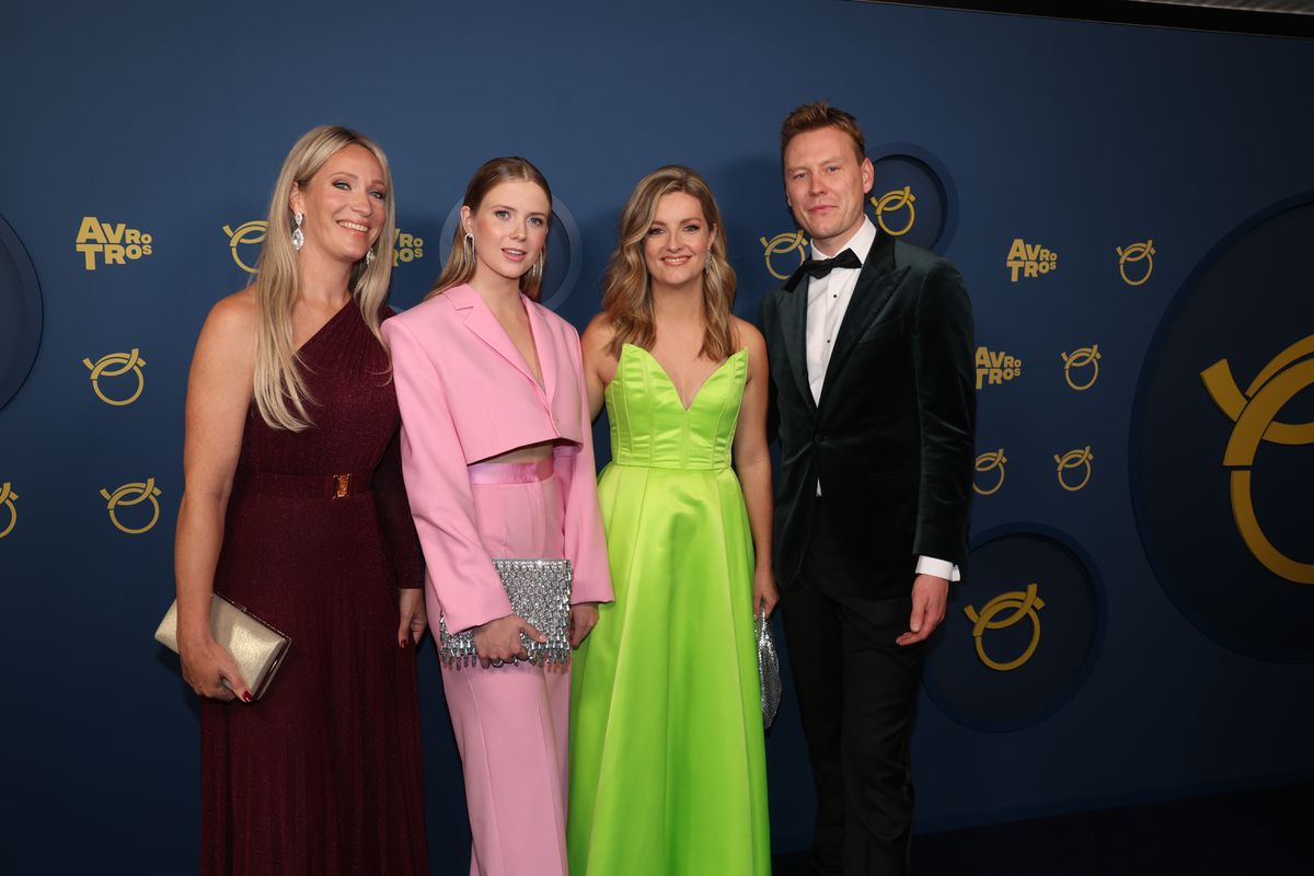 Vandaag Inside walgt van 'verschrikkelijk' televisiegala, maar noemt ' Polmannetje' een leuke meid | Sportnieuws.nl