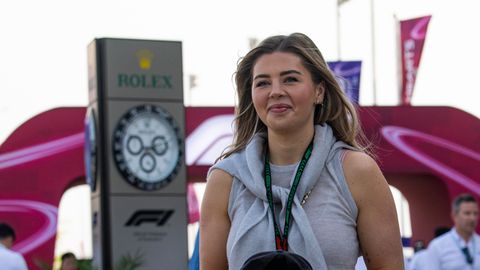 Zus van F1-kampioen Max Verstappen deelt vertederende beelden van zoontjes: 'Mini Max!'