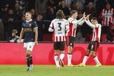 Guus Til scoort tegen Go Ahead Eagles. ©Pro Shots.