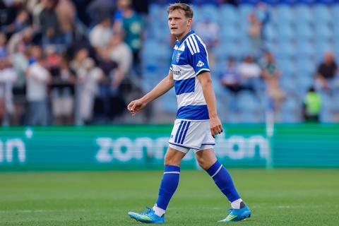 IJsselderby is ook vader tegen zoon: 'Ik wil hem niet in verlegenheid brengen'