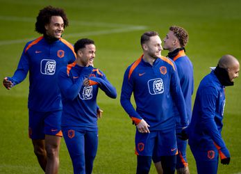 Justin Kluivert hoeft van Ronald Koeman niet 'egoïstischer' te zijn: 'Je beoordeelt hem ook op spel bij de club'