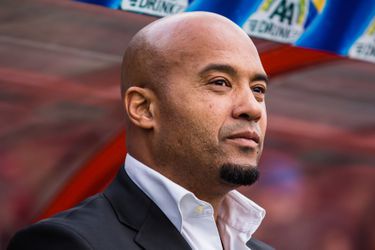 Grote schok voor vervanger Dick Advocaat bij Curaçao: 'Heel triest voor hem en zijn familie'