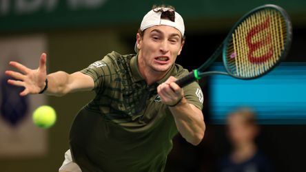 Toptennisser openhartig na horrorblessure: 'Misschien is dit wat ik nodig had om mijn talent serieus te nemen'