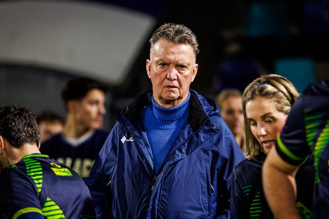 Teleurstelling voor Louis van Gaal bij terugkeer als trainer: 'Dit was niet zo aangenaam'