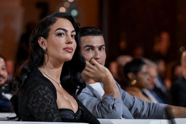 Georgina Rodriguez (verloofde Cristiano Ronaldo) onthult rolverdeling binnen gezin: 'We brengen onze waarden bij'